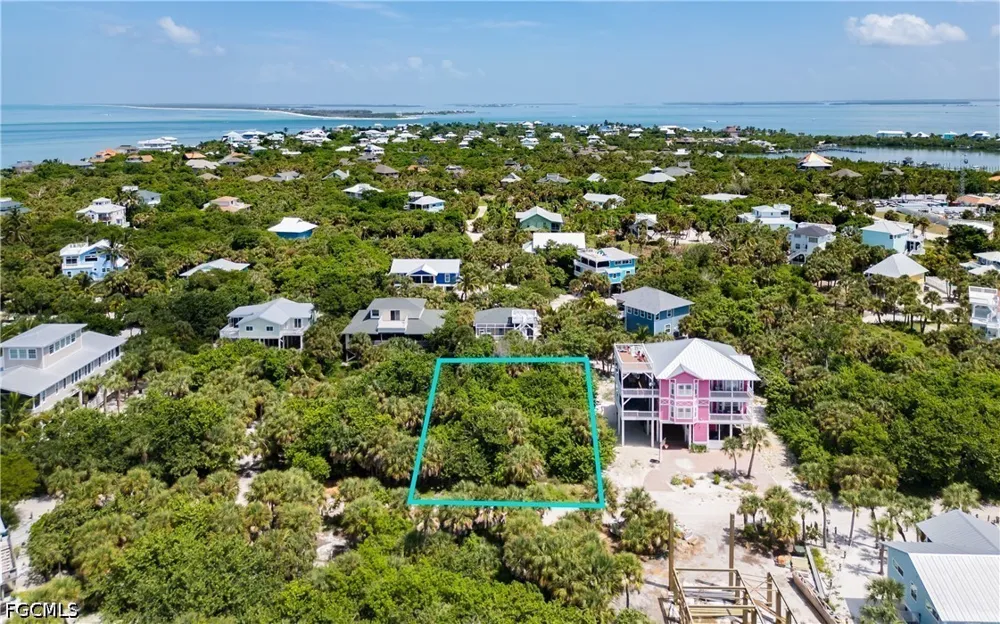 Smugglers Drive Captiva, FL 33924