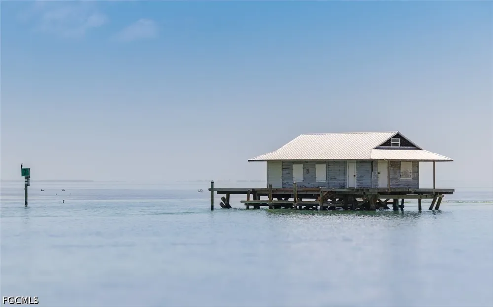 Smugglers Drive Captiva, FL 33924