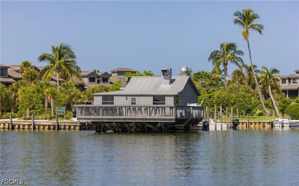 Smugglers Drive Captiva, FL 33924