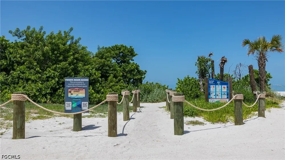 Smugglers Drive Captiva, FL 33924