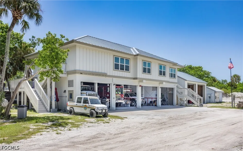 Smugglers Drive Captiva, FL 33924