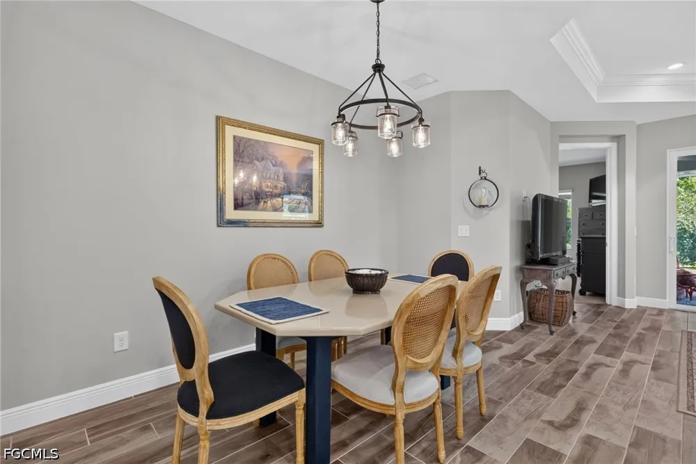 Marquesa Circle Naples, FL 34112