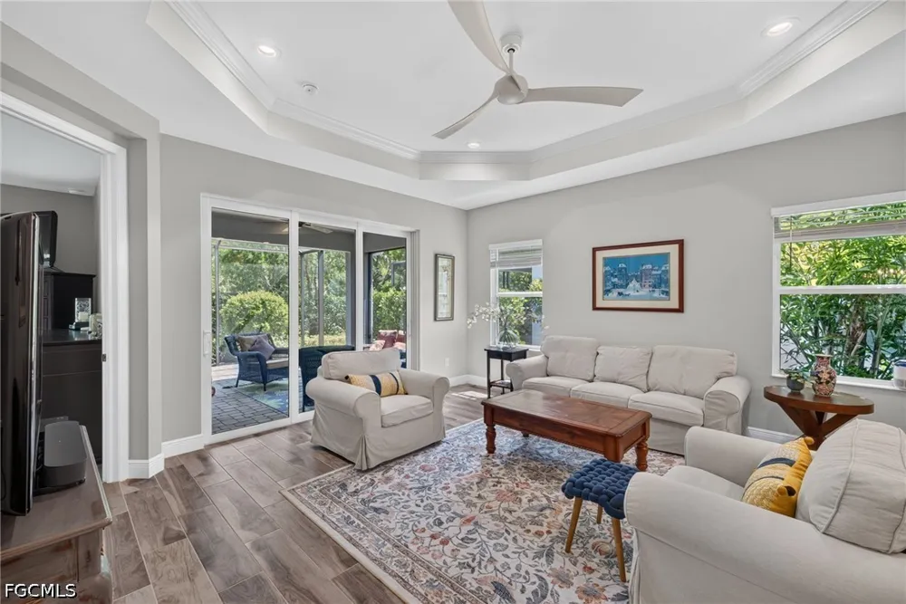 Marquesa Circle Naples, FL 34112