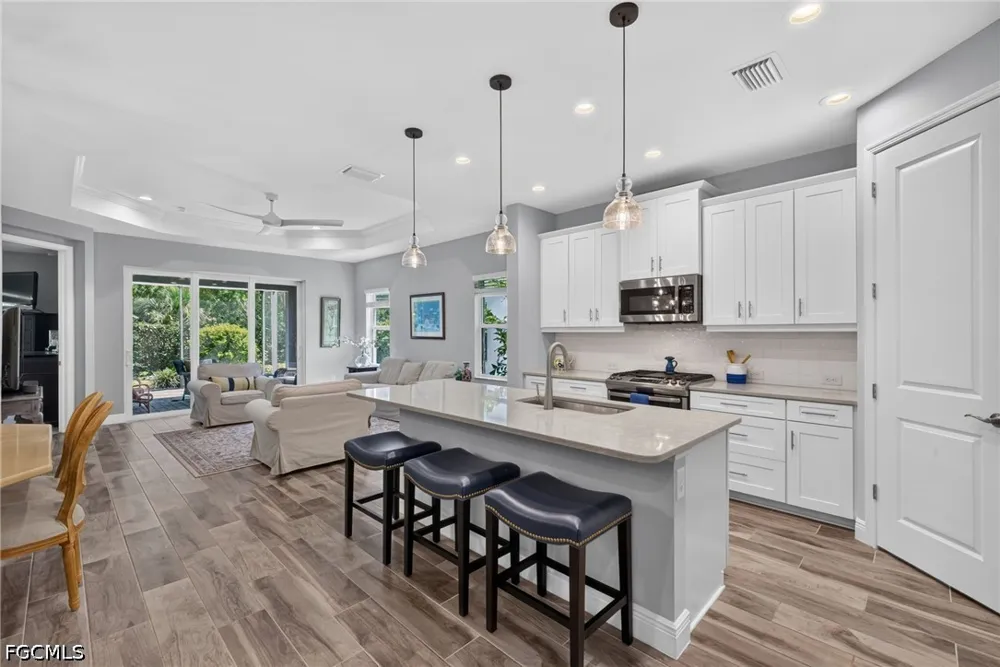 Marquesa Circle Naples, FL 34112