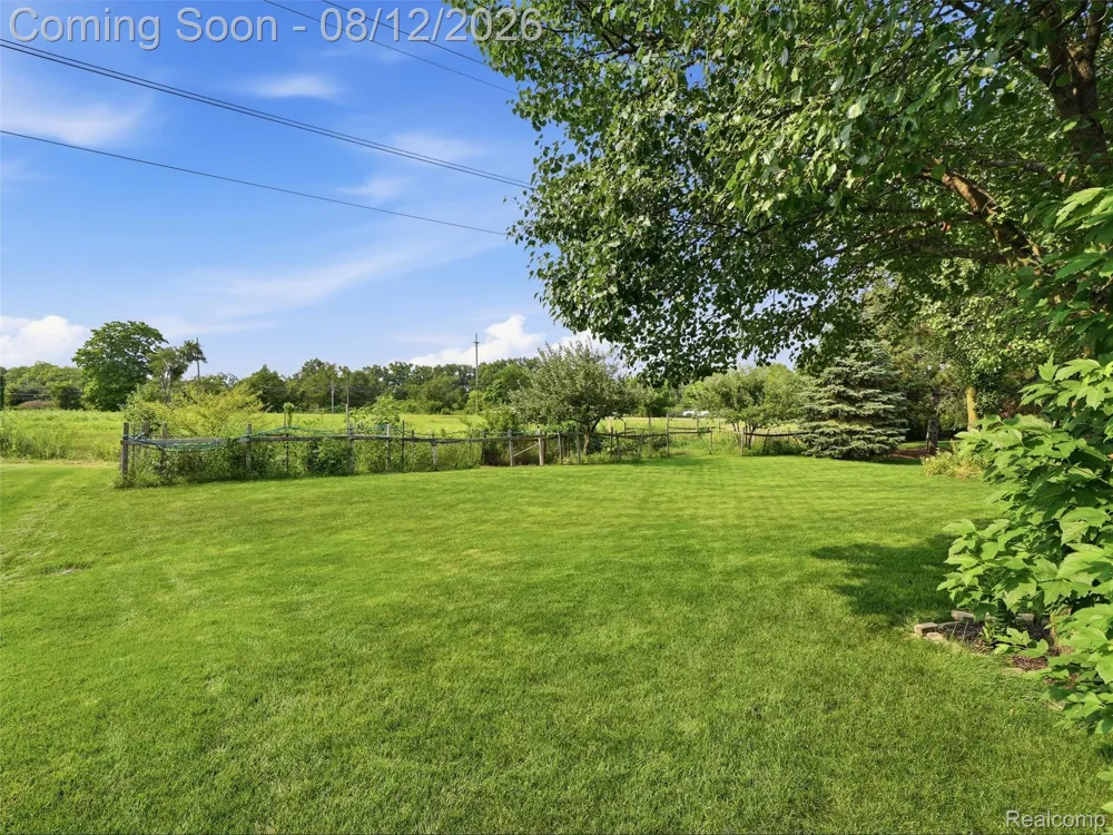 54867 Preston Pines Lane Shelby Charter Township, MI 48315