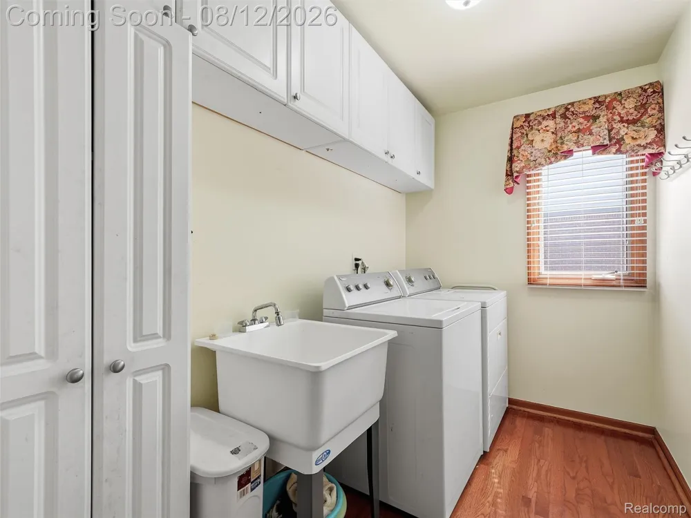 54867 Preston Pines Lane Shelby Charter Township, MI 48315