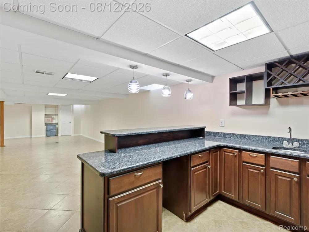 54867 Preston Pines Lane Shelby Charter Township, MI 48315