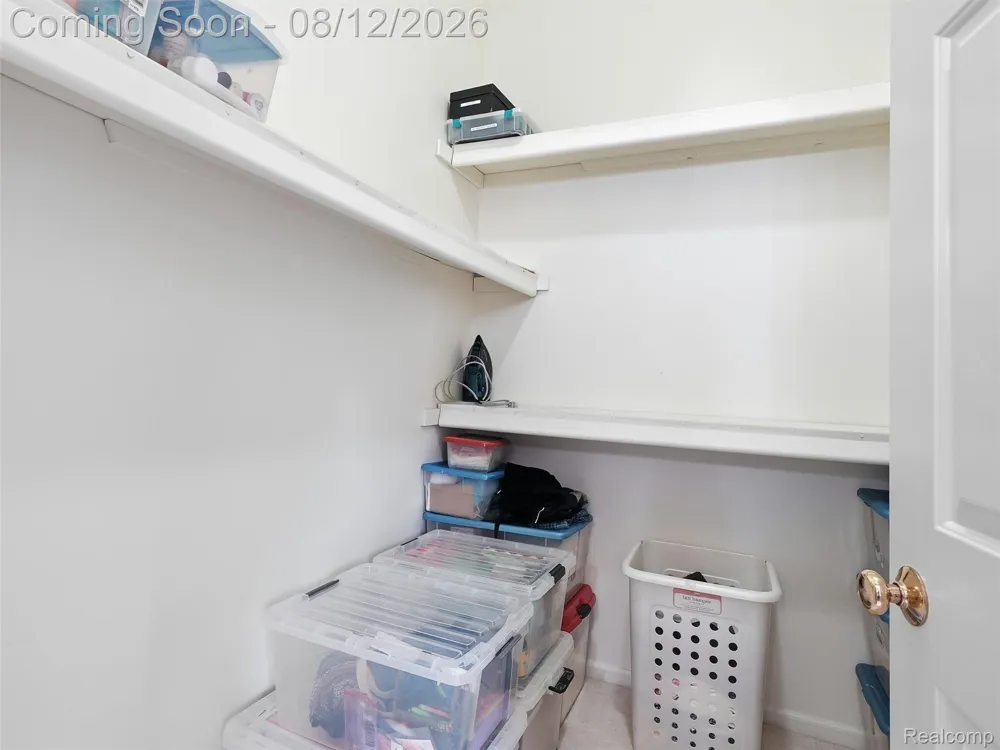 54867 Preston Pines Lane Shelby Charter Township, MI 48315