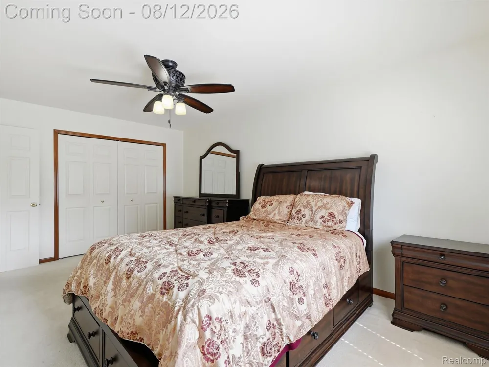 54867 Preston Pines Lane Shelby Charter Township, MI 48315