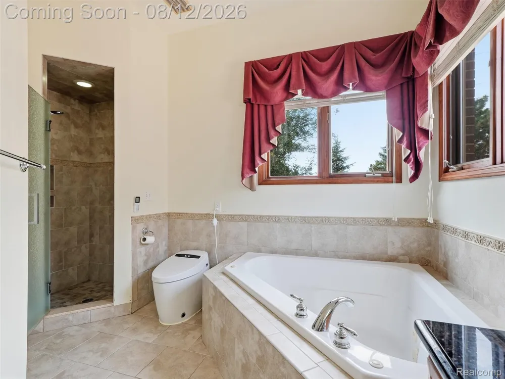 54867 Preston Pines Lane Shelby Charter Township, MI 48315