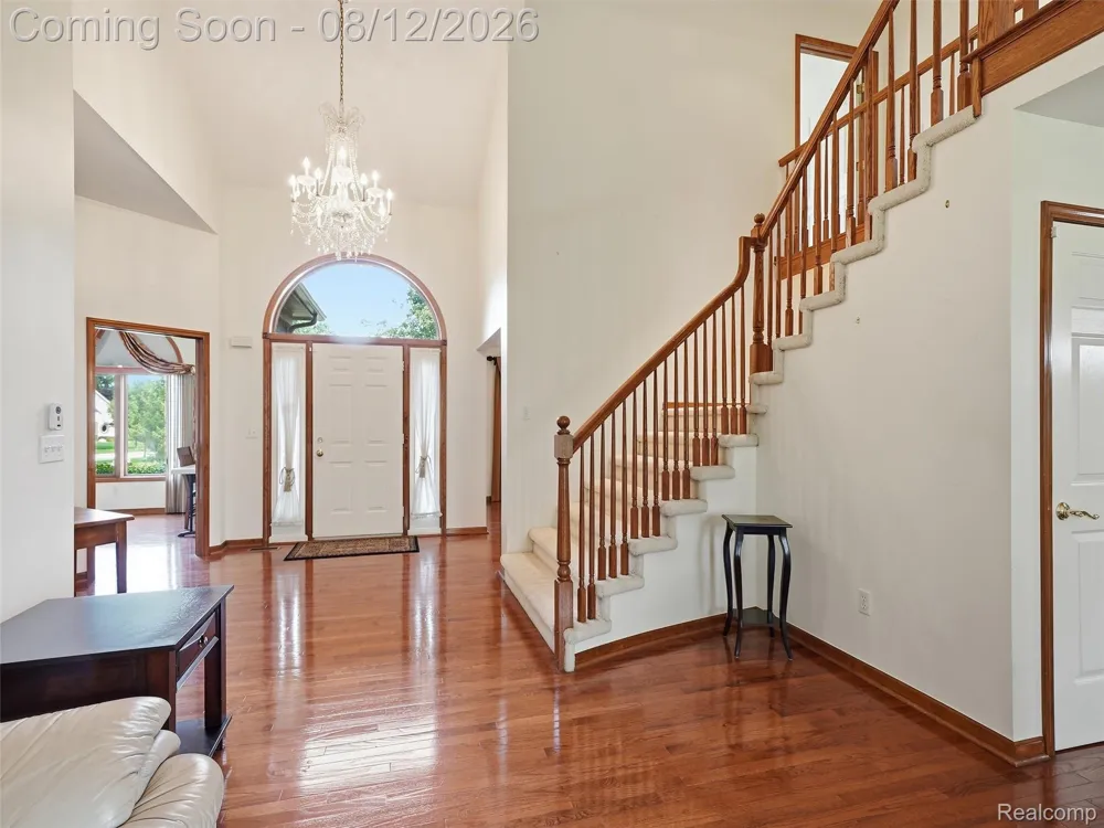 54867 Preston Pines Lane Shelby Charter Township, MI 48315