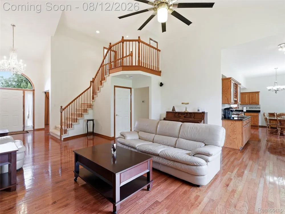 54867 Preston Pines Lane Shelby Charter Township, MI 48315