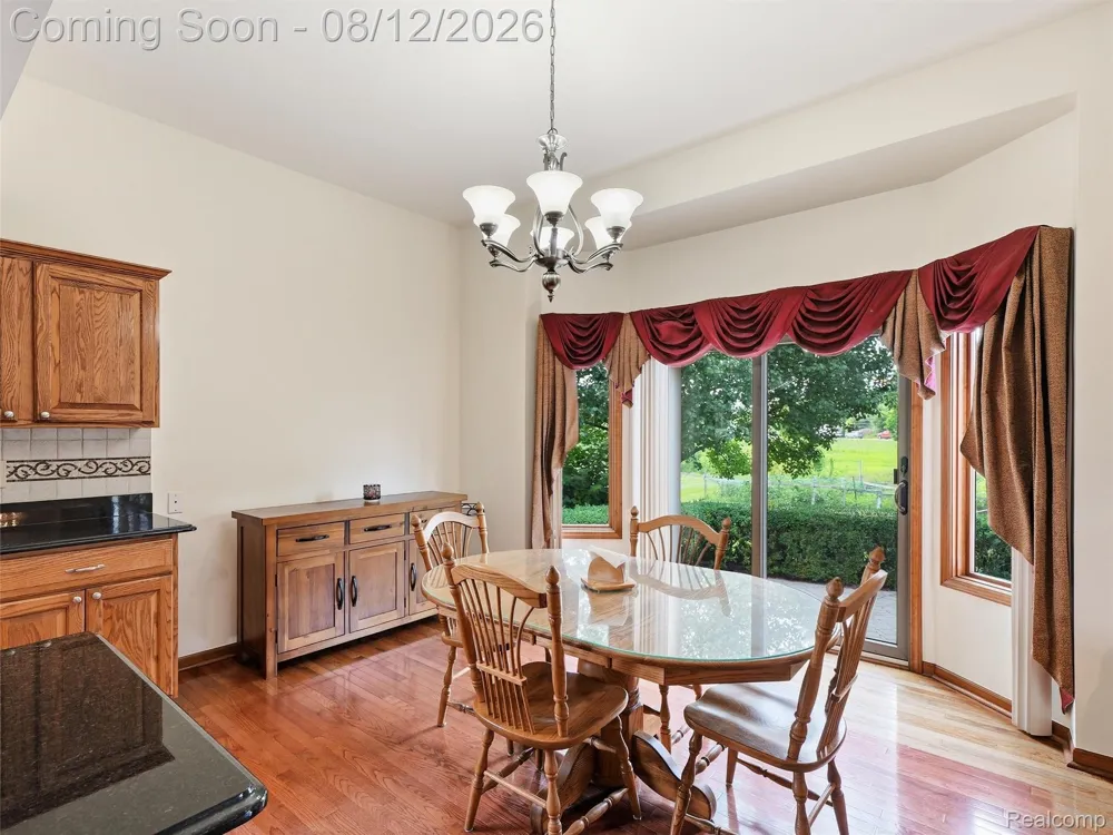 54867 Preston Pines Lane Shelby Charter Township, MI 48315