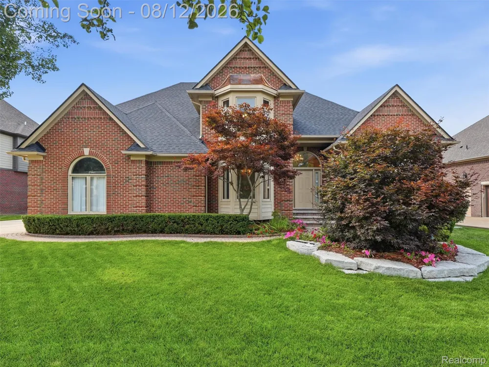 54867 Preston Pines Lane Shelby Charter Township, MI 48315