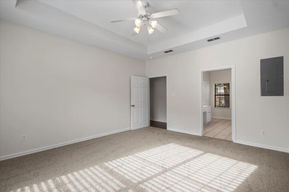 703 Daniel Street Gladewater, TX 75647