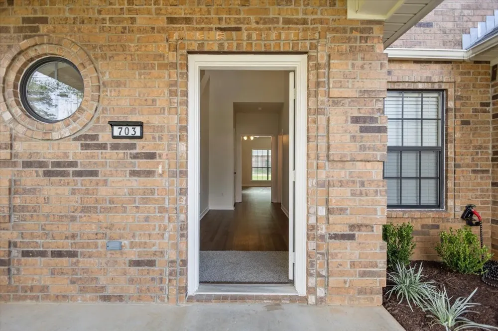 703 Daniel Street Gladewater, TX 75647