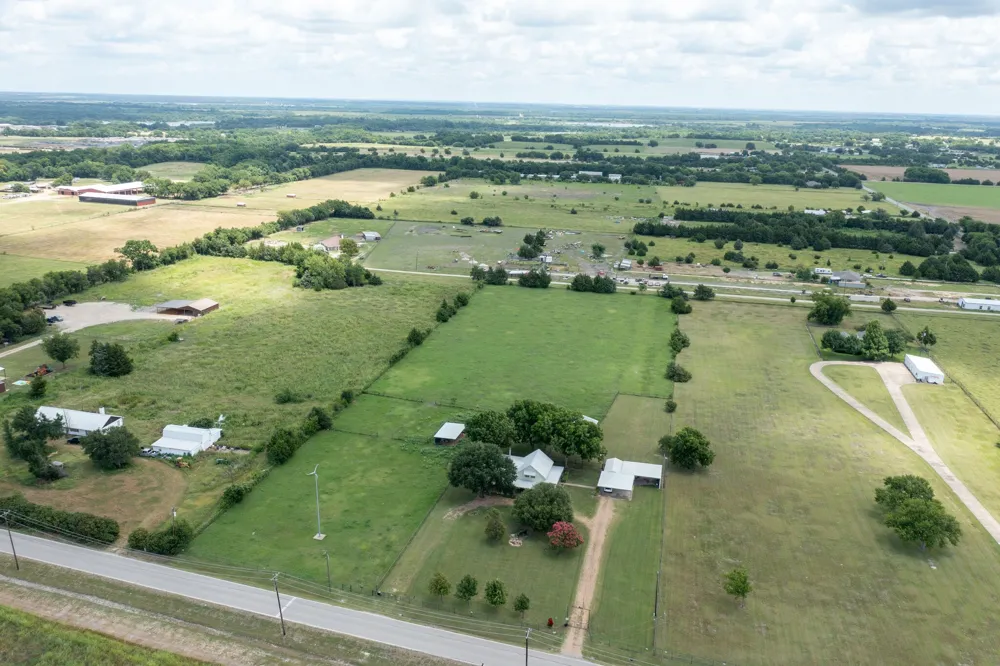 330 S Goode Road Wilmer, TX 75172
