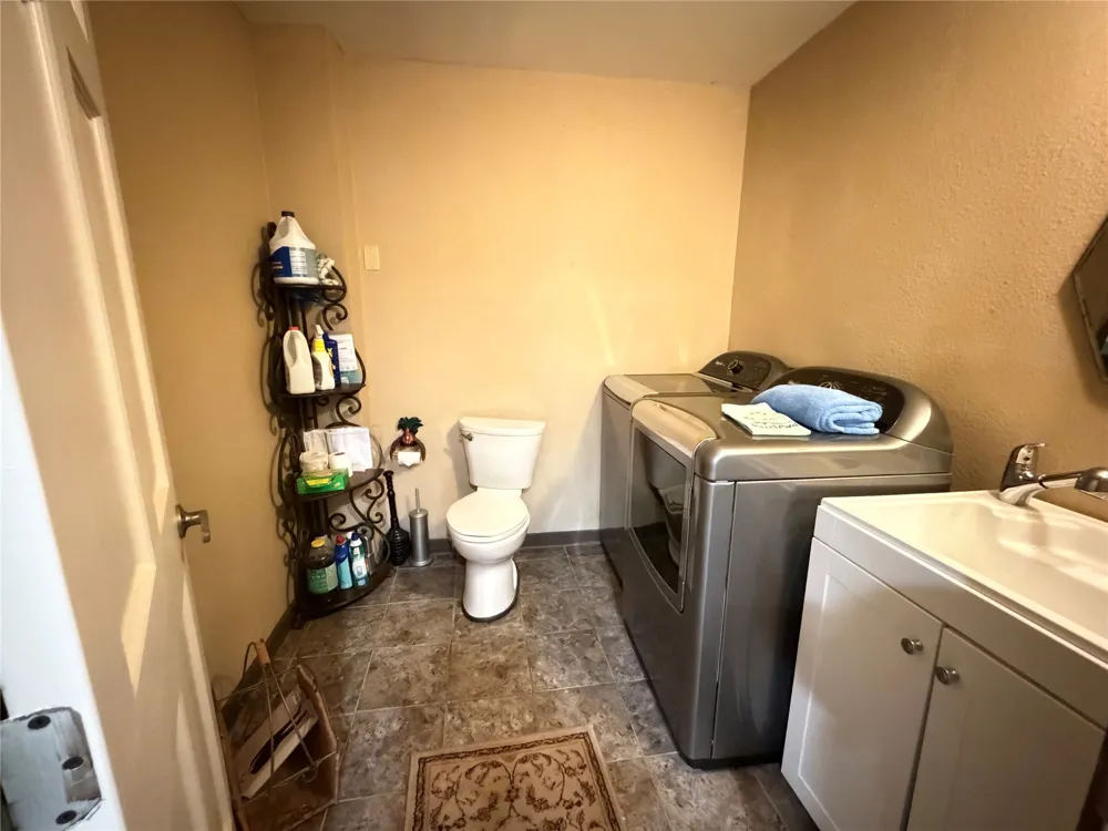 330 S Goode Road Wilmer, TX 75172