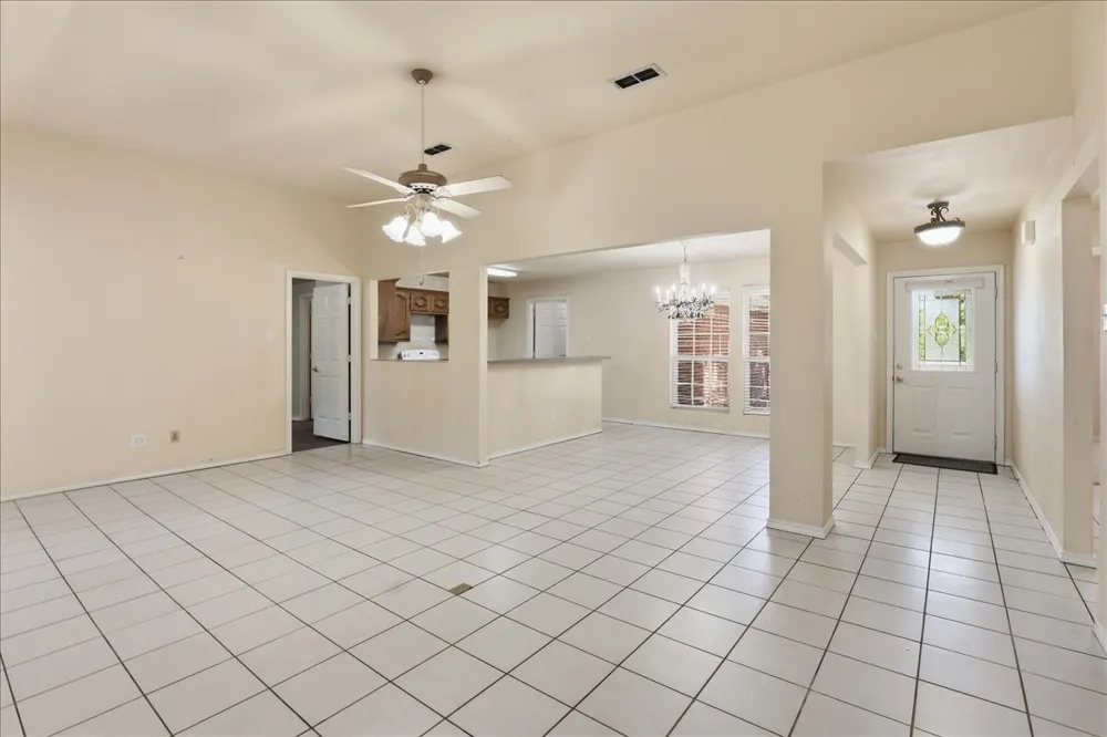 161 County Road 2232 Mineola, TX 75773