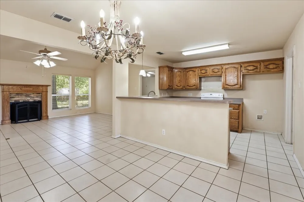 161 County Road 2232 Mineola, TX 75773