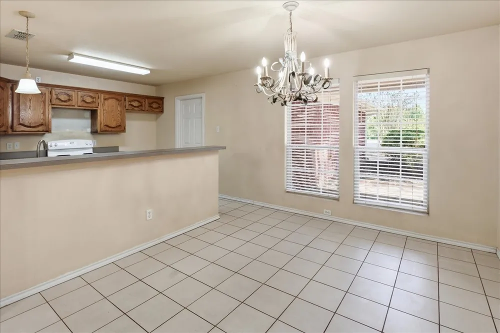 161 County Road 2232 Mineola, TX 75773