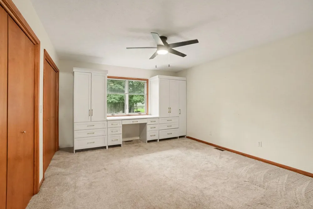 321 Nestlewood Drive Holland, MI 49424