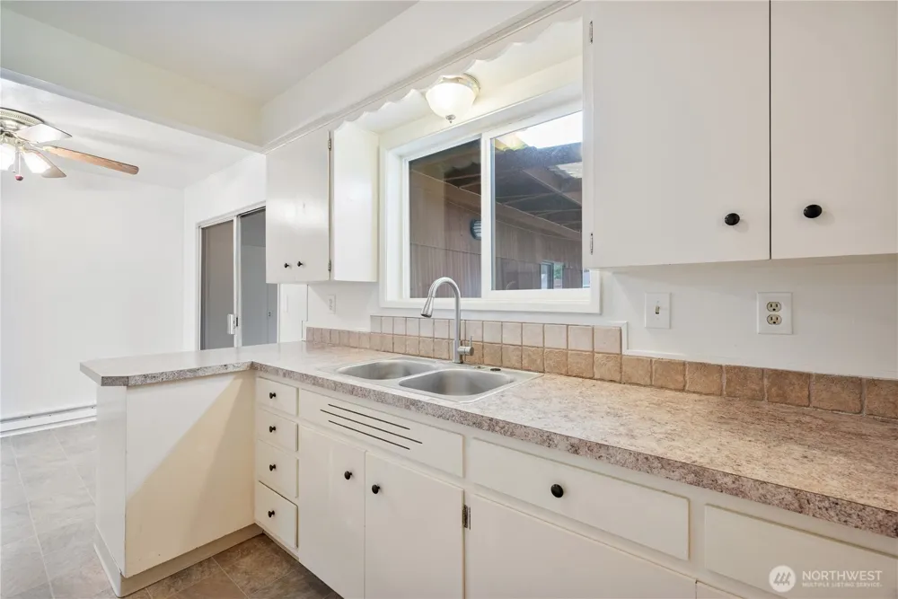 2721 Taylor Avenue Longview, WA 98632