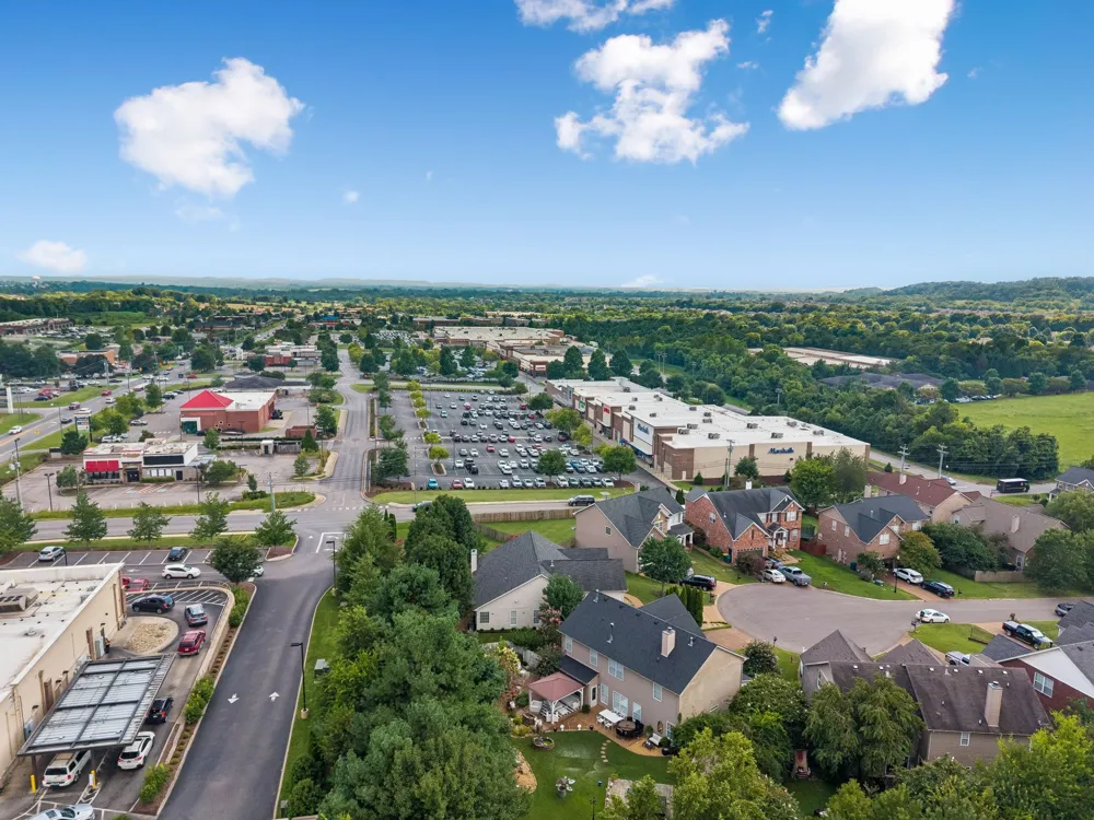 3008 Fresh Water Ct Spring Hill, TN 37174
