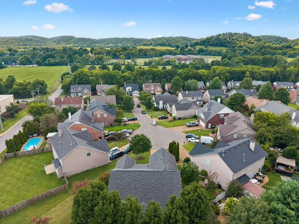 3008 Fresh Water Ct Spring Hill, TN 37174