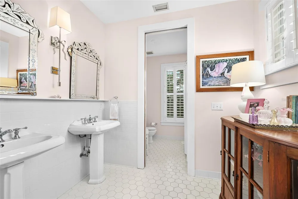 94 BEACH STREET Ormond Beach, FL 32174
