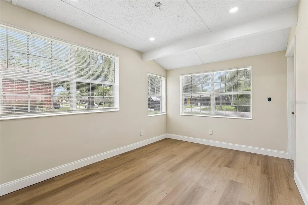 518 LAVON DRIVE Altamonte Springs, FL 32701