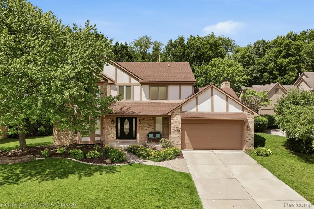 47008 Cider Mill Drive Novi City, MI 48374