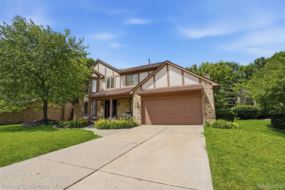 47008 Cider Mill Drive Novi City, MI 48374