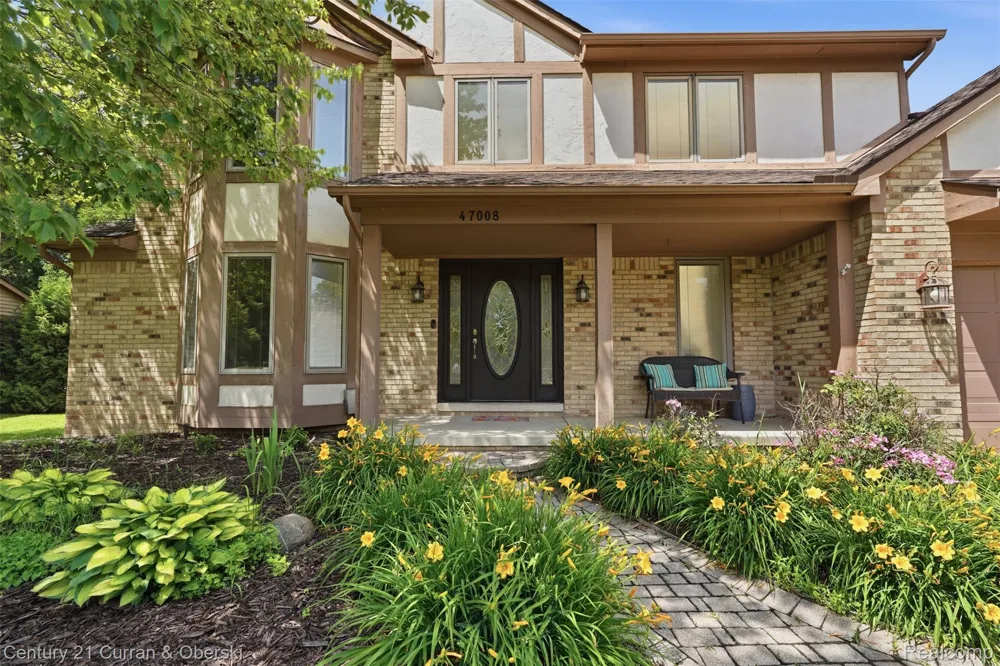 47008 Cider Mill Drive Novi City, MI 48374