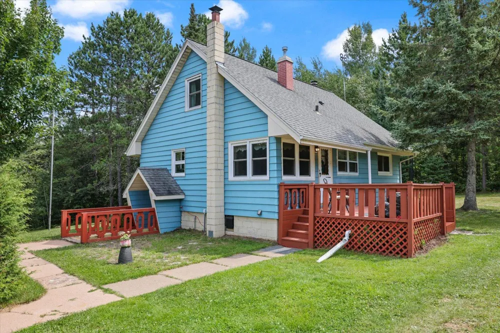8557 Highway 21 Babbitt, MN 55706