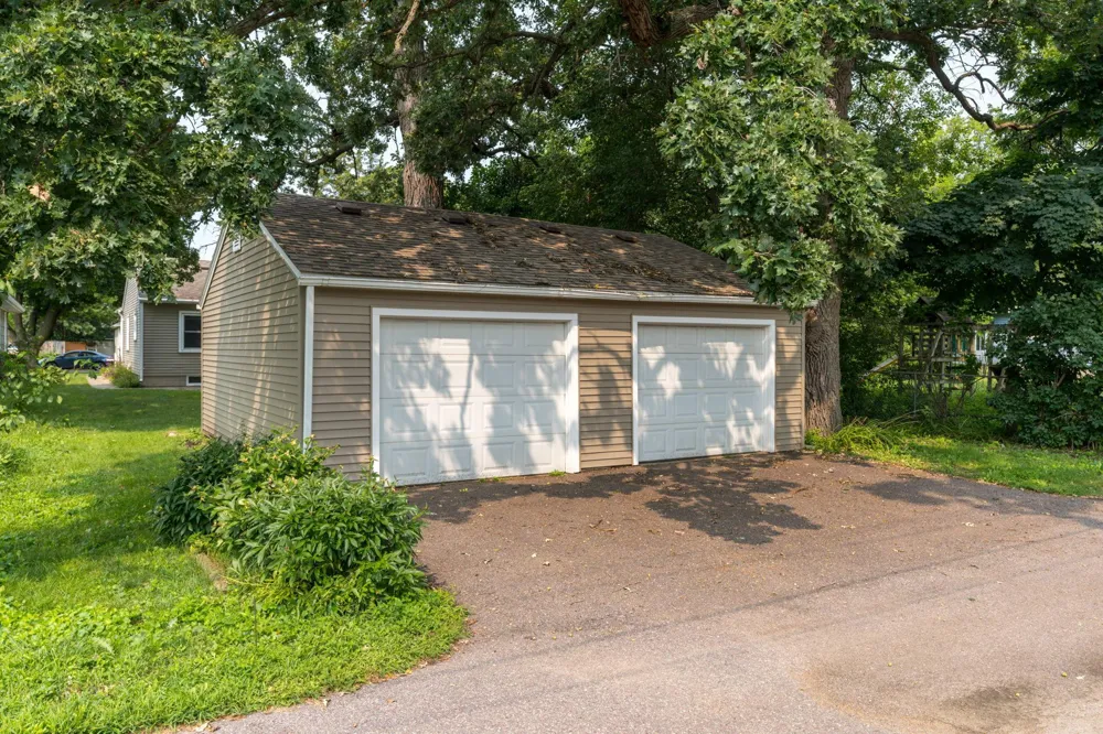 113 Hazel Street Mankato, MN 56001