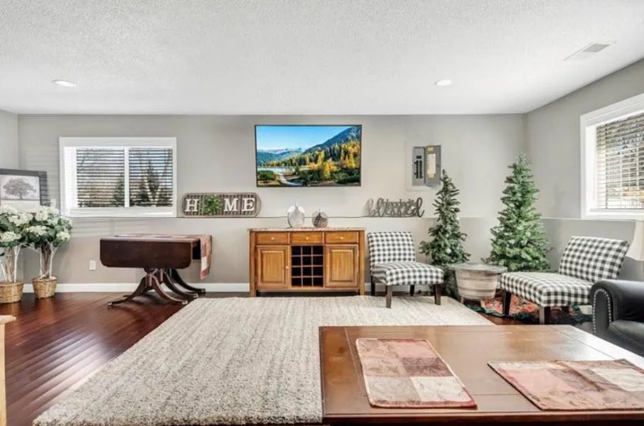 13413 NW Riverview Drive NW Elk River, MN 55330
