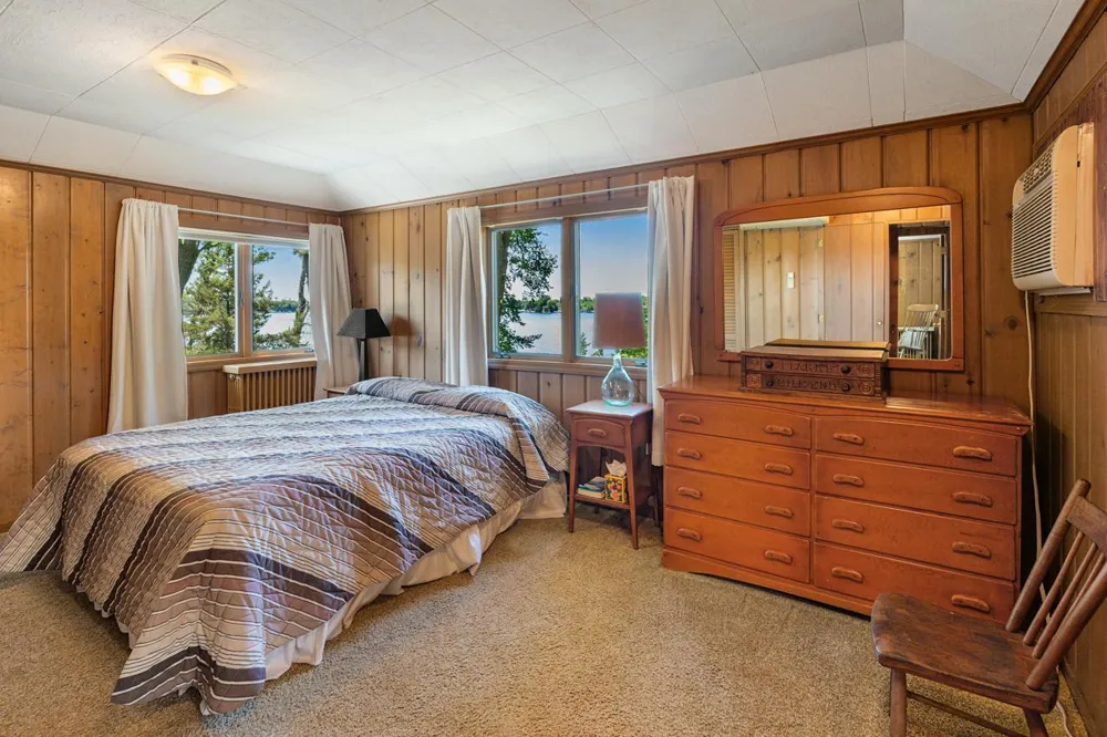 1000 Gale Island Shorewood, MN 55331