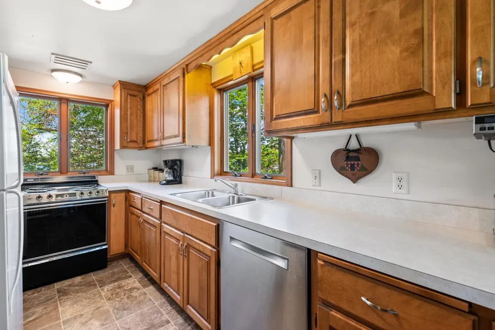 1000 Gale Island Shorewood, MN 55331