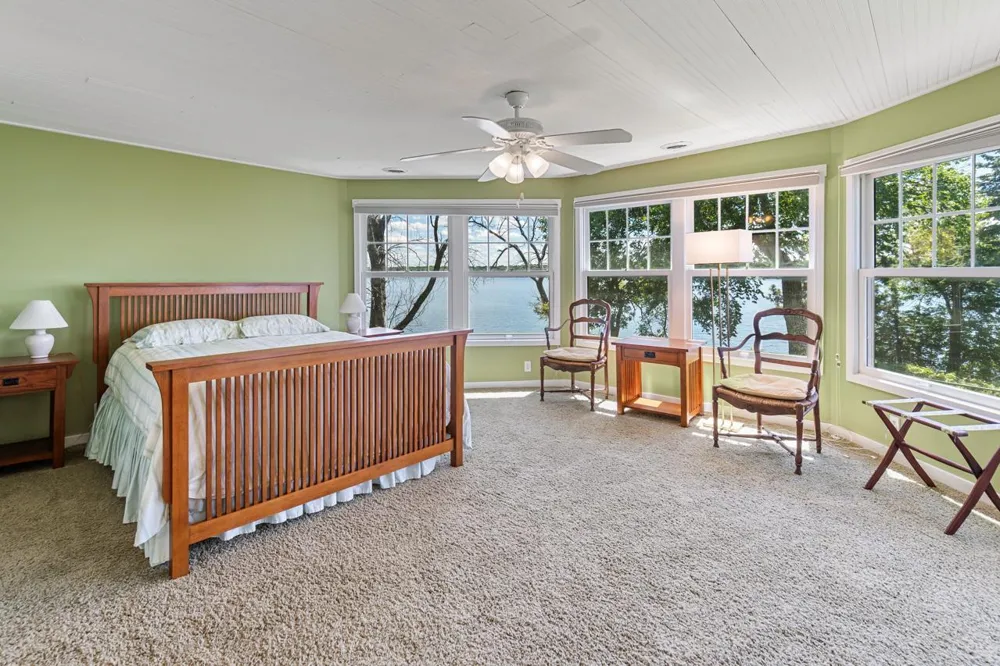 1000 Gale Island Shorewood, MN 55331