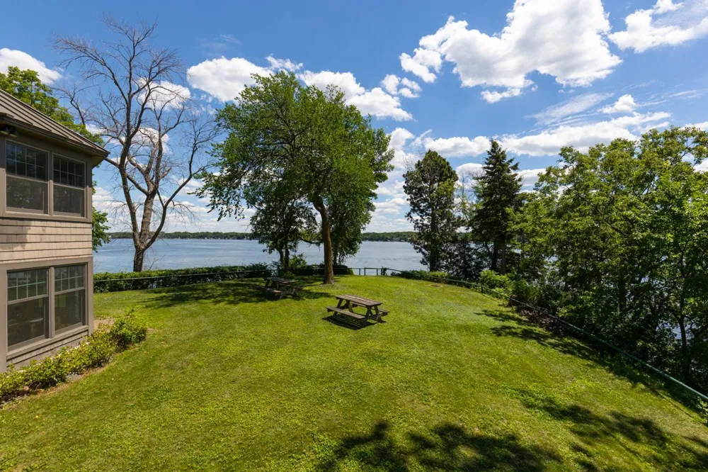 1000 Gale Island Shorewood, MN 55331