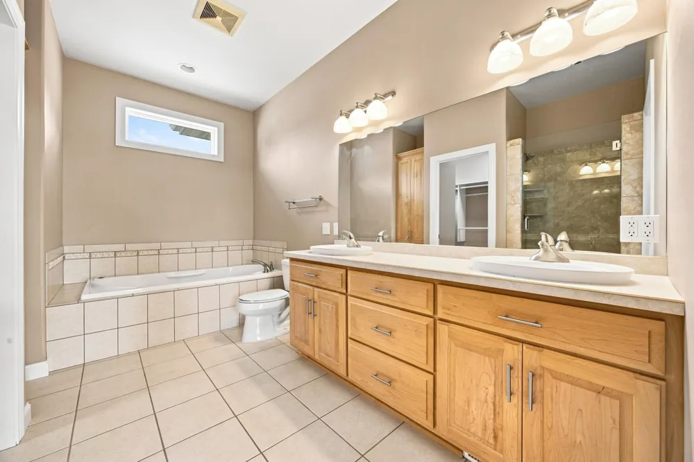 715 Northridge Way West Fargo, ND 58078