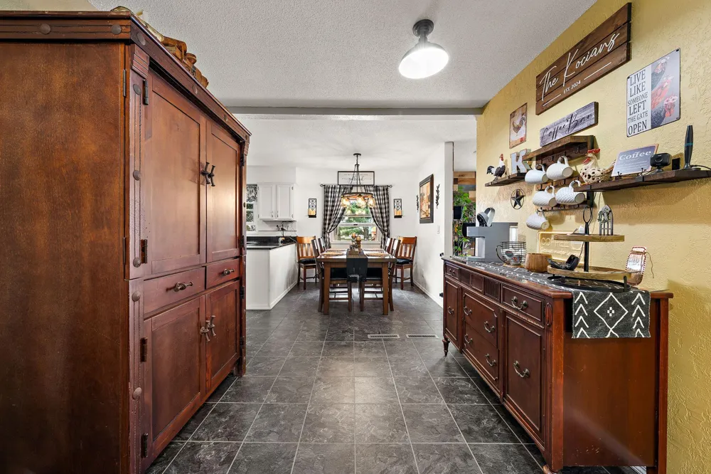 380 2nd Street Hammond, WI 54015