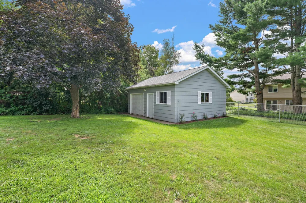 380 2nd Street Hammond, WI 54015
