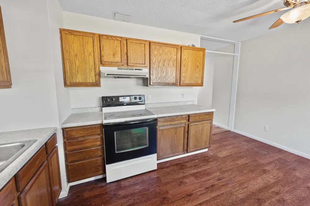 421 W Ash Street Saint Joseph, MN 56374