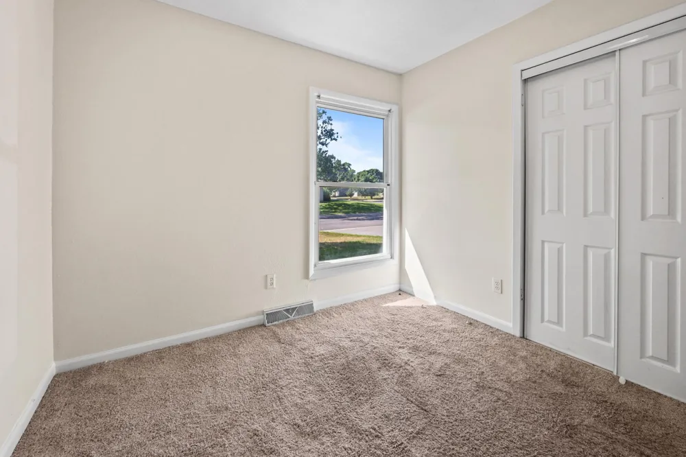 421 W Ash Street Saint Joseph, MN 56374