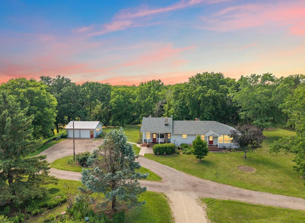 29270 Doyle Trail Randolph, MN 55065