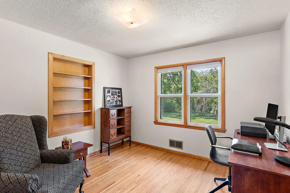29270 Doyle Trail Randolph, MN 55065