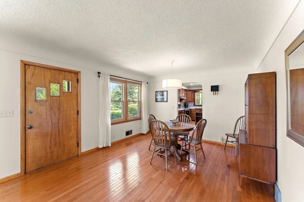 29270 Doyle Trail Randolph, MN 55065