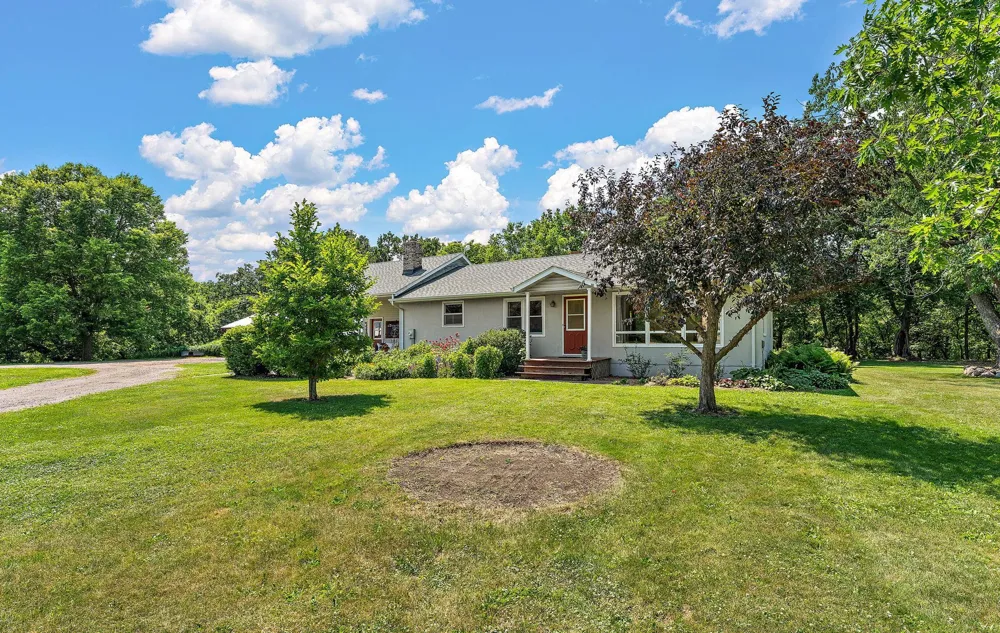 29270 Doyle Trail Randolph, MN 55065